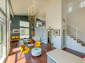 600 S Ridgeley Drive PH1, Los Angeles CA 90036