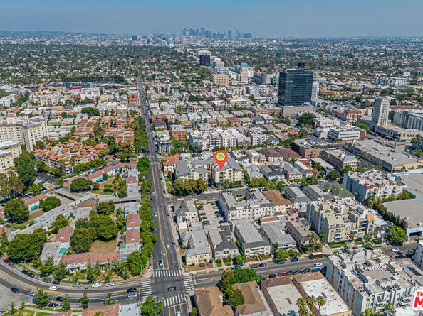 600 S Ridgeley Drive PH1, Los Angeles CA 90036