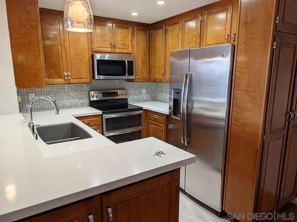 750 State St 325, San Diego CA 92101