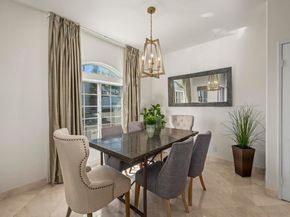 8635 Via Mallorca D, La Jolla CA 92037