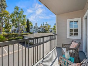 8635 Via Mallorca D, La Jolla CA 92037