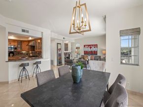 8635 Via Mallorca D, La Jolla CA 92037