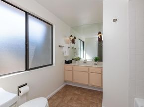 7975 Caminito Del Cid, La Jolla CA 92037