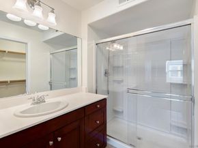 3548 Shoreline Bluff Lane, San Diego CA 92110