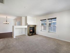 3548 Shoreline Bluff Lane, San Diego CA 92110