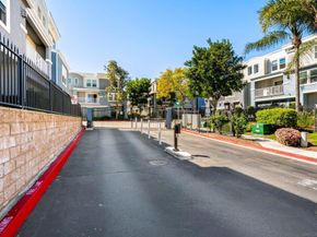 3548 Shoreline Bluff Lane, San Diego CA 92110