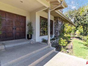 1133 Somera Road, Los Angeles CA 90077