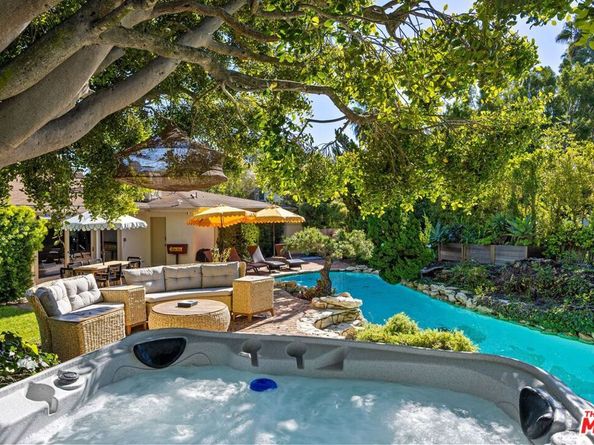 1133 Somera Road, Los Angeles CA 90077