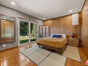 1133 Somera Road, Los Angeles CA 90077