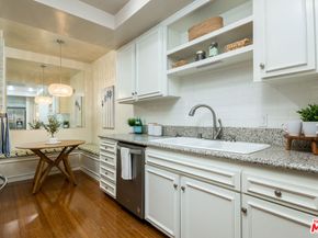 8455 Fountain Avenue 302, West Hollywood CA 90069