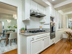 8455 Fountain Avenue 302, West Hollywood CA 90069