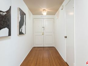 8455 Fountain Avenue 302, West Hollywood CA 90069