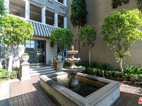 8455 Fountain Avenue 302, West Hollywood CA 90069