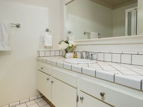 8455 Fountain Avenue 302, West Hollywood CA 90069