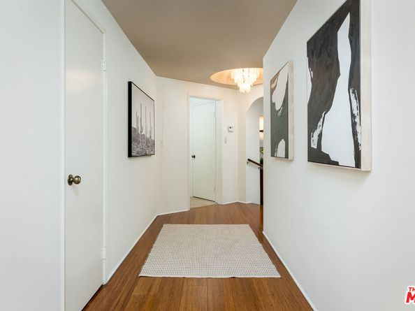 8455 Fountain Avenue 302, West Hollywood CA 90069