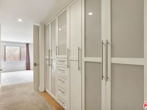 1260 S Beverly Glen Boulevard 304, Los Angeles CA 90024