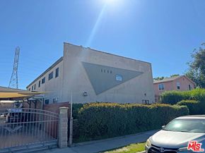 1130 W 97th Street, Los Angeles CA 90044