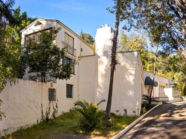 1196 Brooklawn Drive, Los Angeles CA 90077