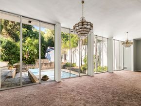 1196 Brooklawn Drive, Los Angeles CA 90077
