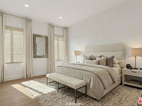 5168 Southridge Avenue, Los Angeles CA 90043