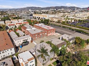 635 N Windsor Boulevard, Los Angeles CA 90004