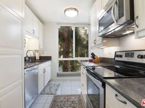 5625 Windsor Way 107, Culver City CA 90230