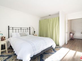 5625 Windsor Way 107, Culver City CA 90230