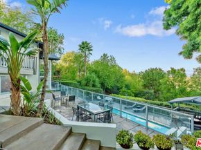 4854 Brewster Drive, Tarzana CA 91356