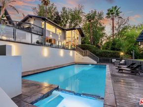 4854 Brewster Drive, Tarzana CA 91356