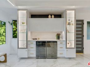 4854 Brewster Drive, Tarzana CA 91356