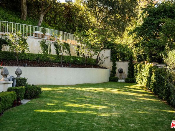 10950 Bellagio Road, Los Angeles CA 90077