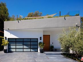 17335 Tramonto Drive, Pacific Palisades CA 90272
