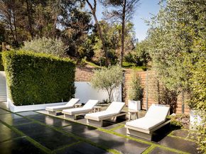 17335 Tramonto Drive, Pacific Palisades CA 90272