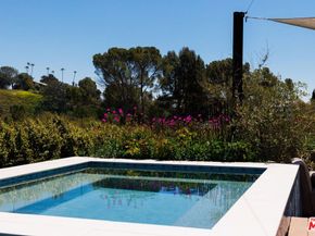 17335 Tramonto Drive, Pacific Palisades CA 90272