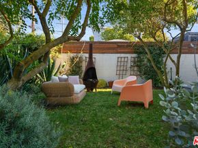 3488 Rosewood Avenue, Los Angeles CA 90066