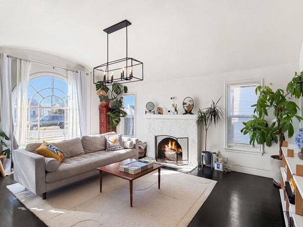 1301 W 64th Street, Los Angeles CA 90044