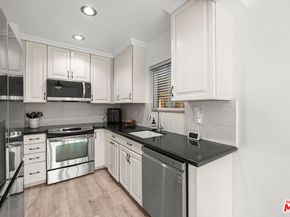 5651 Windsor Way 101, Culver City CA 90230