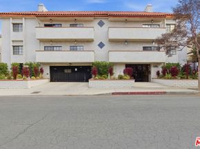 5240 Zelzah Avenue 106, Encino CA 91316