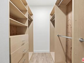 5240 Zelzah Avenue 106, Encino CA 91316