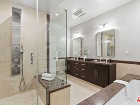 5240 Zelzah Avenue 106, Encino CA 91316