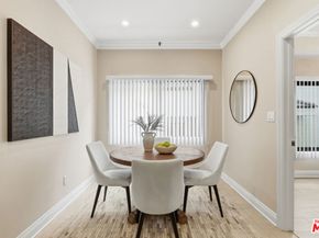 5240 Zelzah Avenue 106, Encino CA 91316