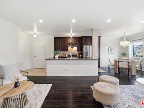 5252 Coldwater Canyon Avenue 215, Sherman Oaks CA 91401