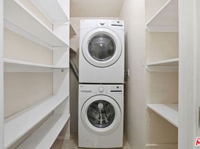 5252 Coldwater Canyon Avenue 215, Sherman Oaks CA 91401