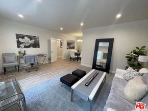 117 N Kings Road, Los Angeles CA 90048