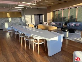 889 Francisco Street 710, Los Angeles CA 90017