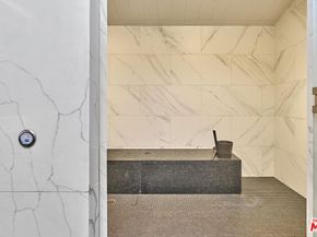 877 Francisco Street 1516, Los Angeles CA 90017