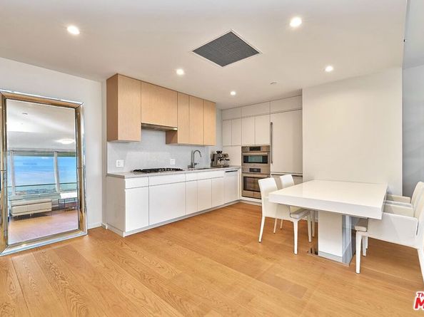 877 Francisco Street 1516, Los Angeles CA 90017