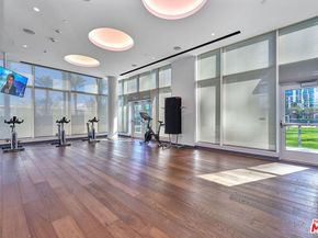 877 Francisco Street 1516, Los Angeles CA 90017