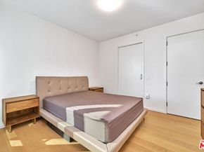 877 Francisco Street 1516, Los Angeles CA 90017