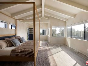 29328 Heathercliff Road, Malibu CA 90265